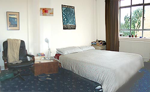 Master bedroom: Islington Property for sale